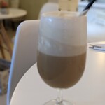 DEN CAFE的实拍图