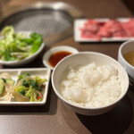 recommendations for 焼肉 冷麺 ユッチャン。