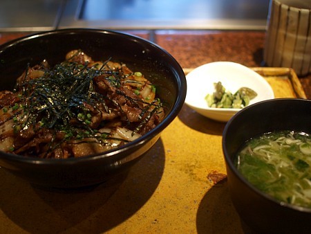 岡半 本店的實拍高清圖