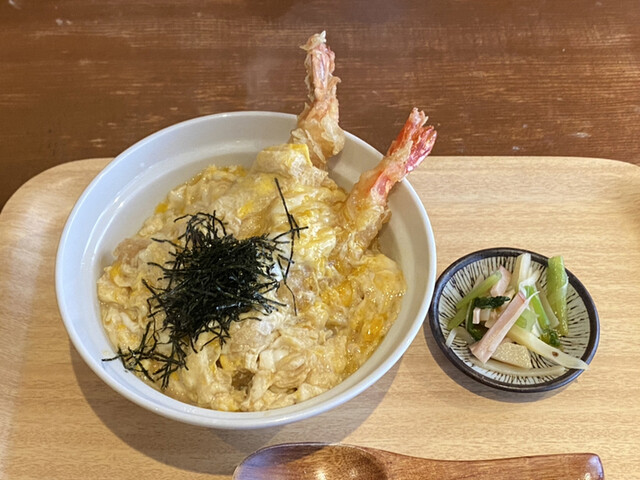 recommendations image for うどんとお酒 おとなりさん。