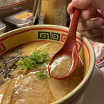 九州じゃんがららあめん 赤坂店的實拍圖