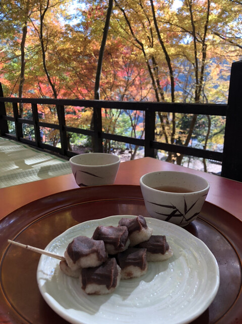 硯石亭的實拍高清圖