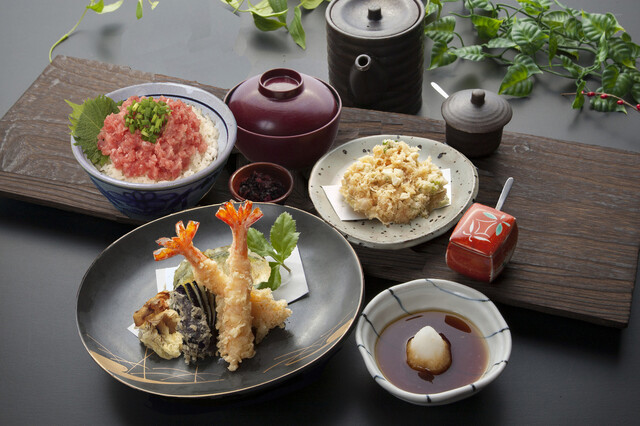 天ぷら つな八 ウィング高輪店的實拍高清圖