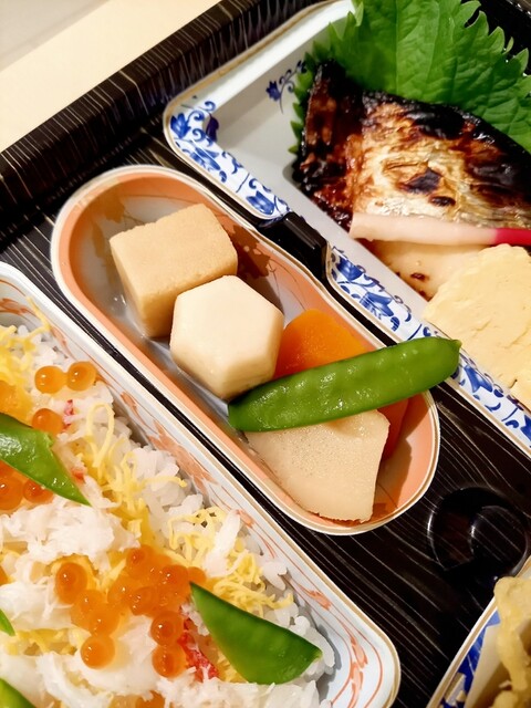 和食レストランとんでん 厚別店的实拍高清图