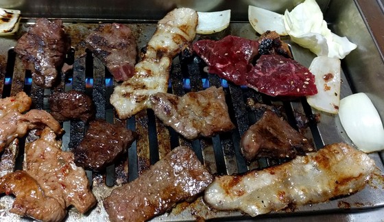 和牛焼肉彩苑金太郎的實拍高清圖
