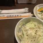 炭火焼江別ホルモン的实拍图