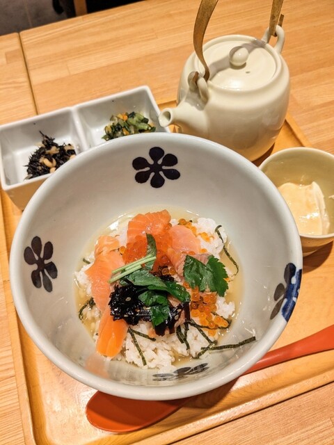 だし茶漬け えん エキマルシェ大阪店的實拍高清圖