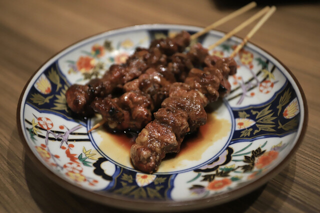 焼き鳥 備長炭と宮崎地鶏専門 TORA鶏YA的實拍高清圖