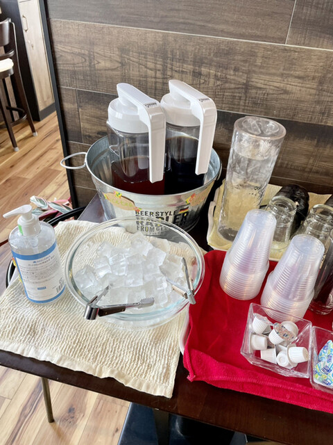 Kalm Cafe&Bar的实拍高清图