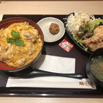 鶏三和 八重洲地下街店的實拍圖