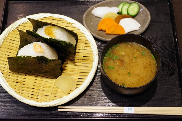おひつ膳 田んぼ 表参道的实拍高清图