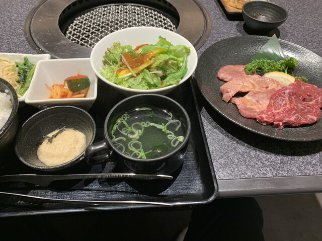 山形牛焼肉 牛兵衛 草庵 立川髙島屋S.C.店的實拍高清圖