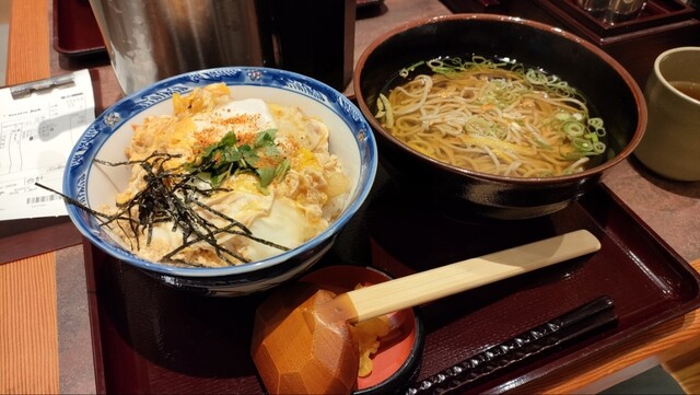 どんぶり専門店 丼丼亭 弁天町オーク店的實拍高清圖