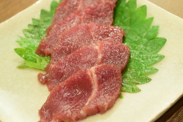 酒馬 うめざわ厩舎的實拍高清圖