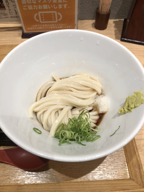 本町製麺所 天 ルクア大阪店的实拍高清图