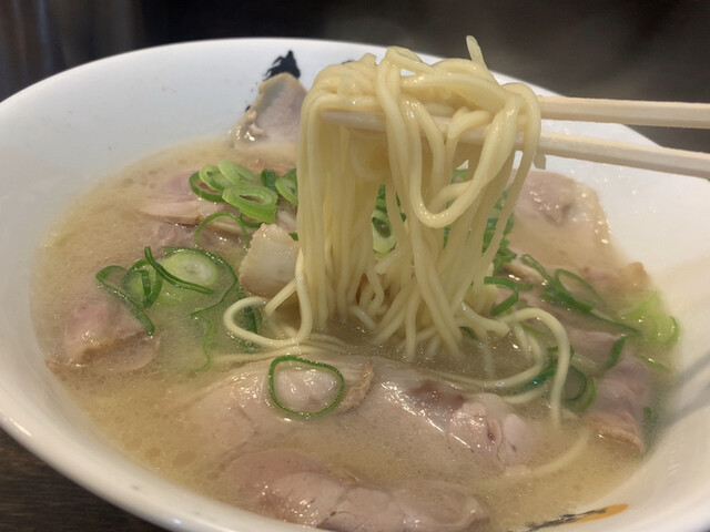 博多ラーメン 膳 筑紫野原田店的實拍高清圖