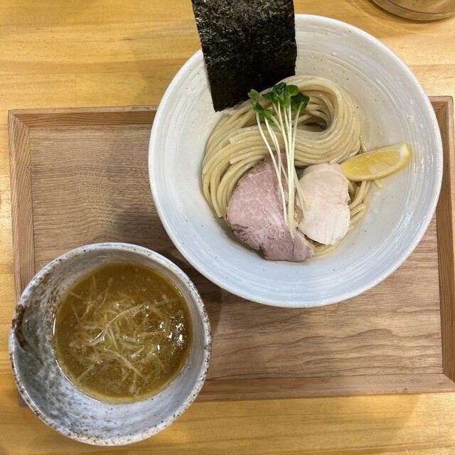 MENYA NAKAGAWA的實拍高清圖