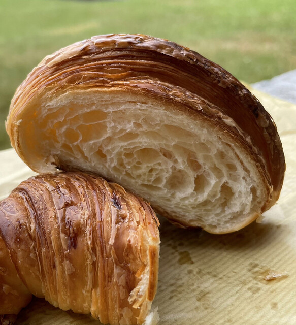 ブランジェリー ラ・フォンティヌ・ドゥ・ルルド的实拍高清图