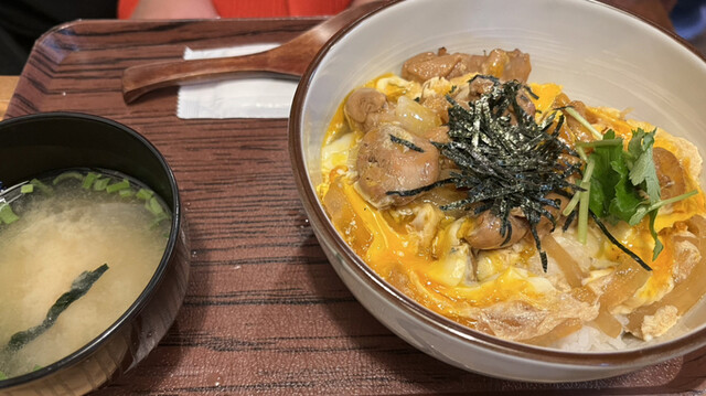 やきとり倶楽部 三軒茶屋店的实拍高清图