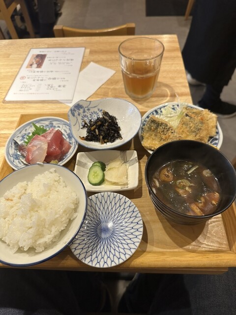 食堂うなり 小伝馬町的实拍高清图