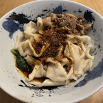 西安麺荘的实拍图