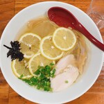 麺や 亀陣的实拍图