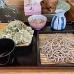 千軒そば屋的实拍图