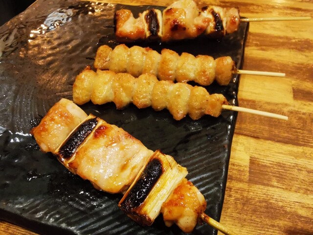 recommendations image for 炭火焼き鳥 十三 大森本店