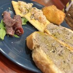 鹿肉&オイスターバル 鹿肉スロウダウン的實拍圖