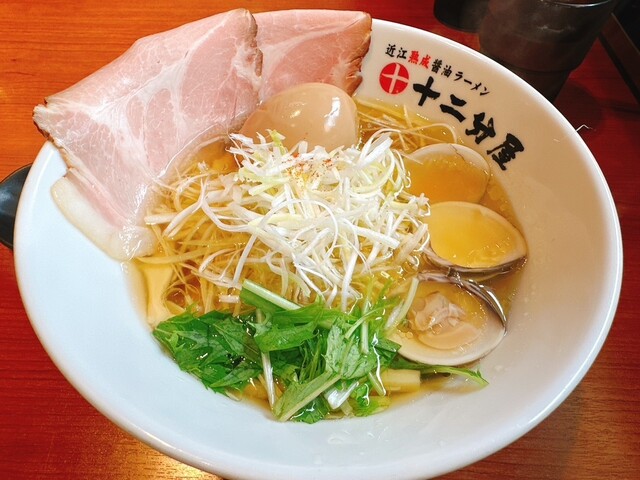 熟成醤油らーめん 十二分屋 城陽店的实拍高清图