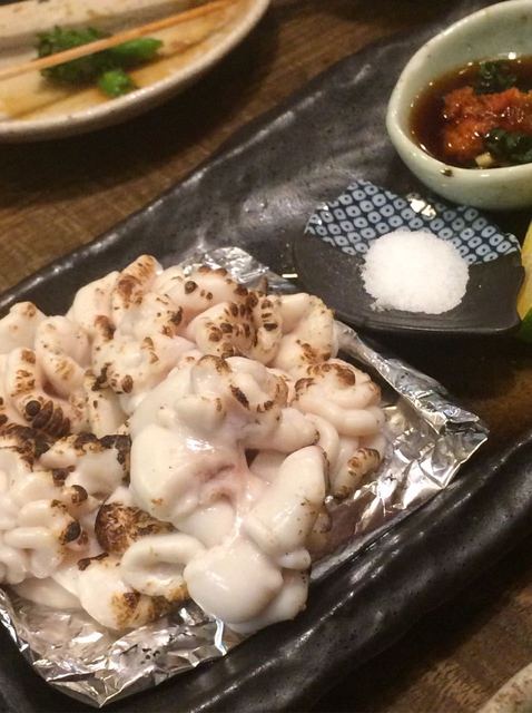 日本酒居酒屋 鍋横 赤燈的實拍高清圖
