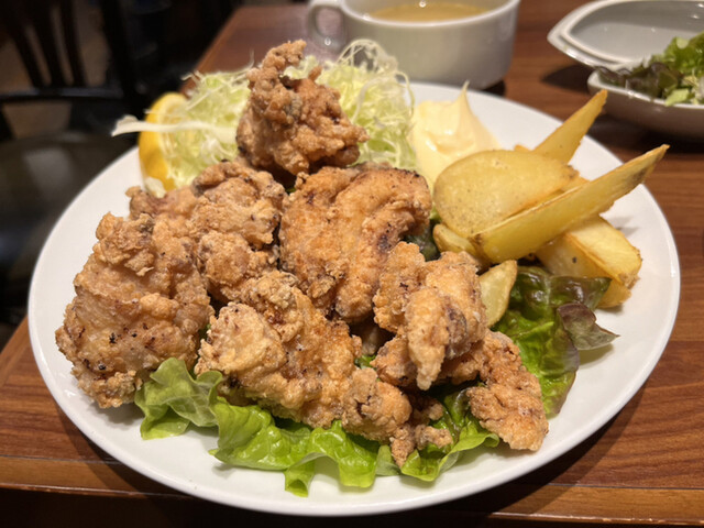 怪獣酒場 新橋蒸溜所的實拍高清圖