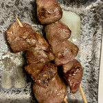 焼き鳥原価酒場 ヤキトリ御殿 新橋店的實拍圖