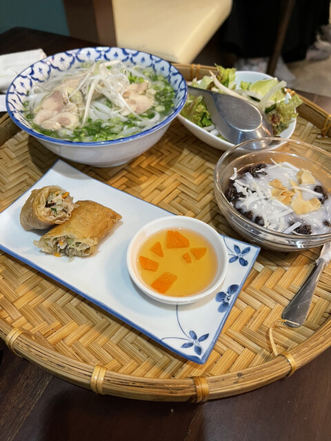 recommendations image for ベトナム料理 HOA SEN