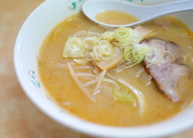 滋養軒的實拍高清圖