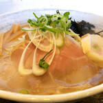 僕は麺だけを傷つけない的实拍图
