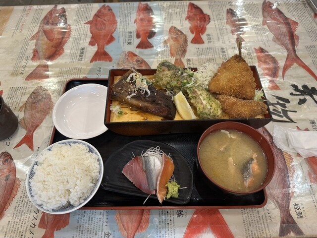 recommendations image for タカマル鮮魚店 新橋店