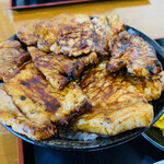 豚丼のかしわ的实拍图