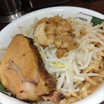 ラーメン 雷 東京本丸店的實拍圖