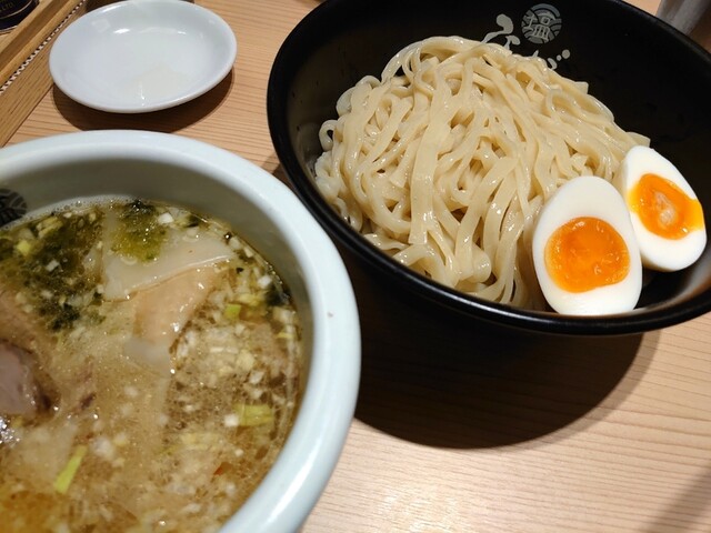 recommendations image for 塩らーめん専門 ひるがお 大阪エディオンなんば本店