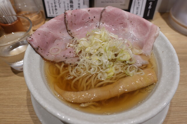 麺屋優光 銀座店的實拍高清圖