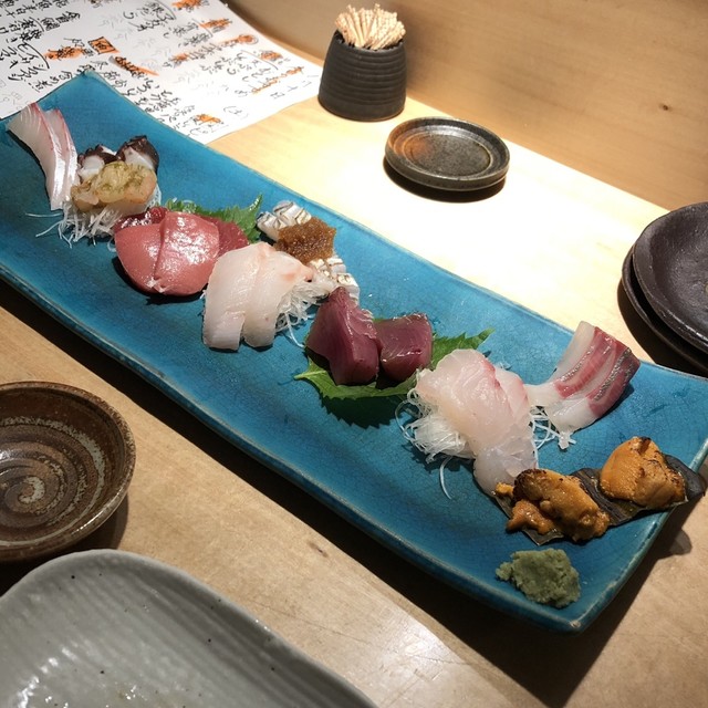 魚場 春夏秋冬的實拍高清圖