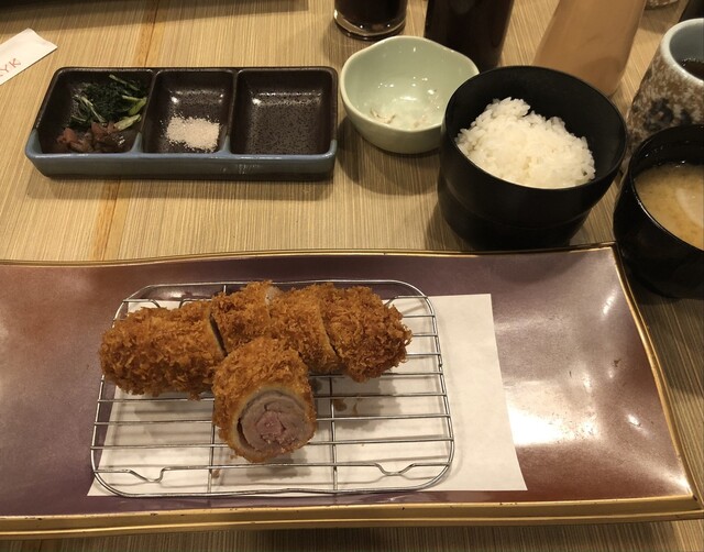 とんかつKYK 阪急32番街店的实拍高清图
