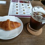 Lovey Cafe and Bar的實拍圖