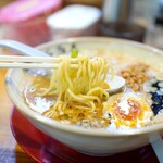 有吉商店 渡辺通り店的实拍图