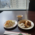 台北夜市 新宿NSビル店的實拍圖