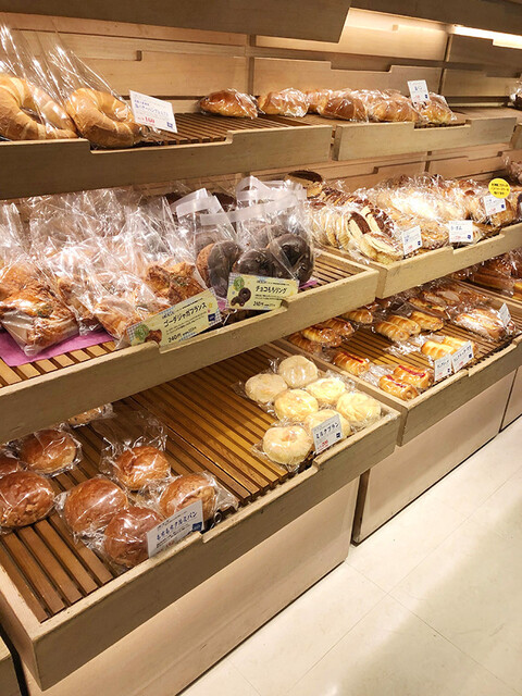 志津屋 京阪樟葉店的實拍高清圖