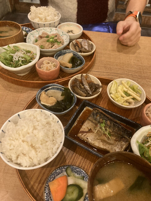 八百屋とごはん うらや 本店的實拍高清圖