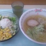 二松学舎大学 九段キャンパス 学生食堂的實拍圖