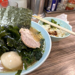 recommendations for ラーメン 武蔵家 中野本店